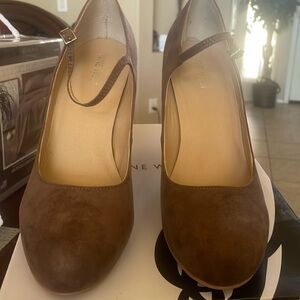 nine west heels in perfect condition size 9 medium